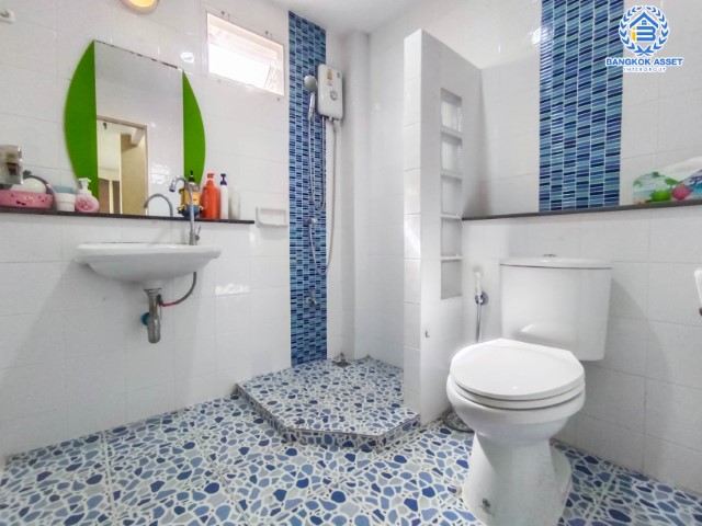 *****บ้านเดี่ยวมือสองนนทบุรี บ้านคุณภาพจากแบรนด์ Property Perfect ม.เพอร์เฟคเพลส ราชพฤกษ์-พระราม5 เนื้อที่ 60.7 ตร.ว. ฟังก์ชั่น! 3 ห้องนอน 3 ห้องน้ำ 2 ที่จอดรถ แถมแอร์ 4 เครื่อง!! ต่อเติมครบจบที่เดียว บนทำเลโซนเมือง ติดถนนราชพฤกษ์ ใกล้รถไฟฟ้าสายสีม่วง "สถานีไทรม้า" และทางด่วน "ศรีรัช"